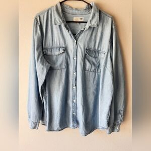 Old Navy Chambray Button Up Shirt